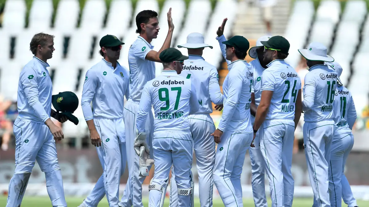 South Africa blow away Pakistan at Newlands as Bavuma keeps unbeaten record intact, Proteas take series 2-0 – India TV